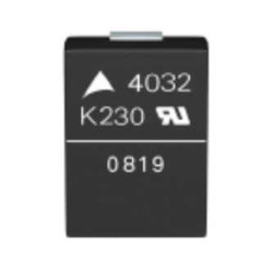 VARISTOR (3225) 1210 47V 300A 30VAC 38VDC SMT - B72530T0300K062